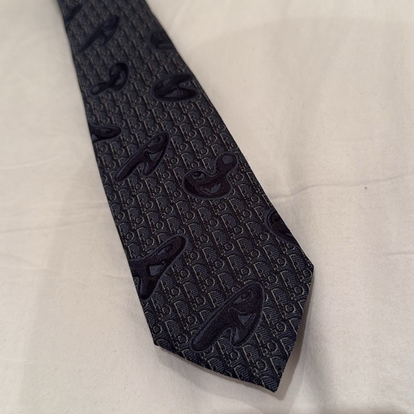 Dior tie - Picture 1 of 5